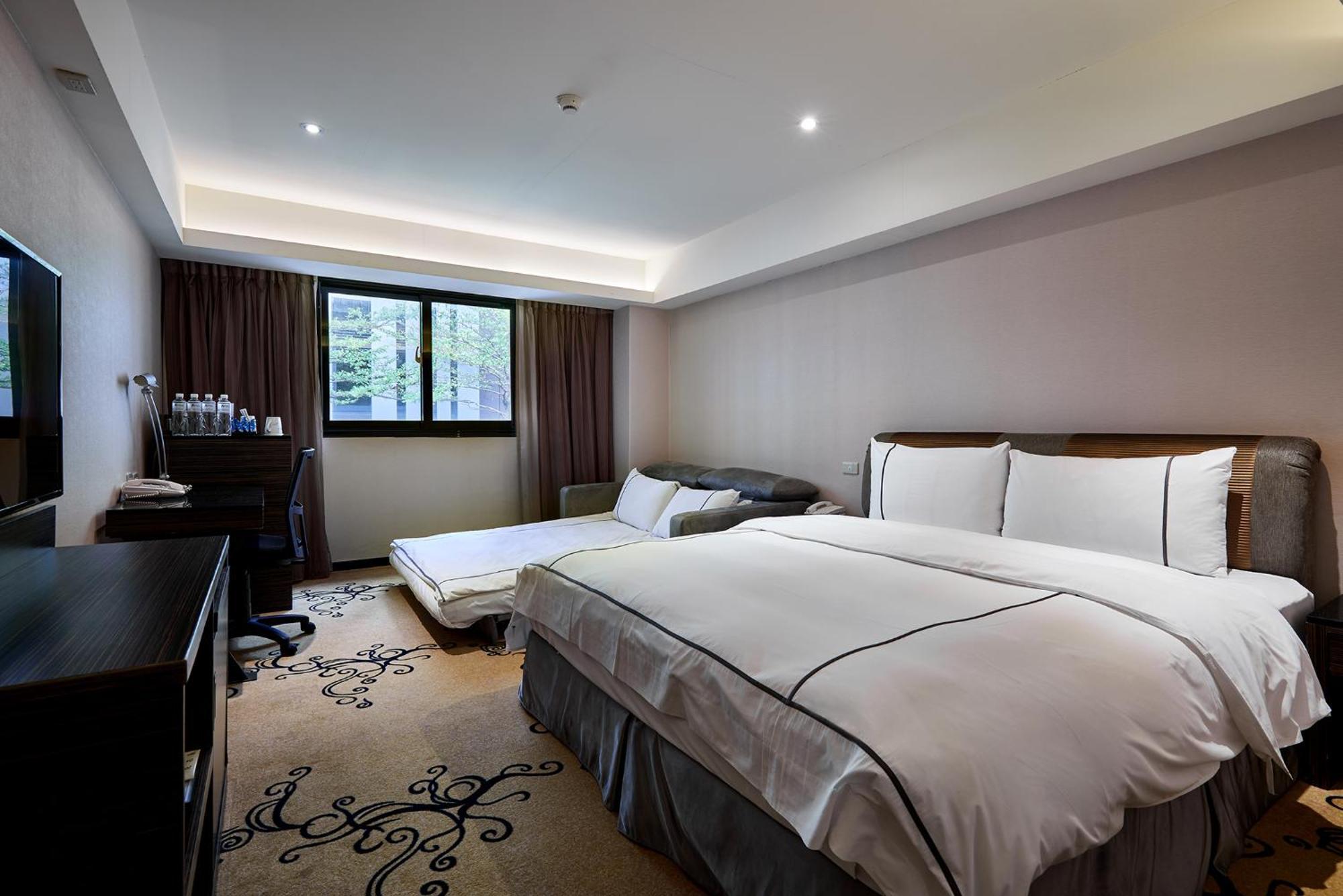 K Hotel Taipei Exterior photo